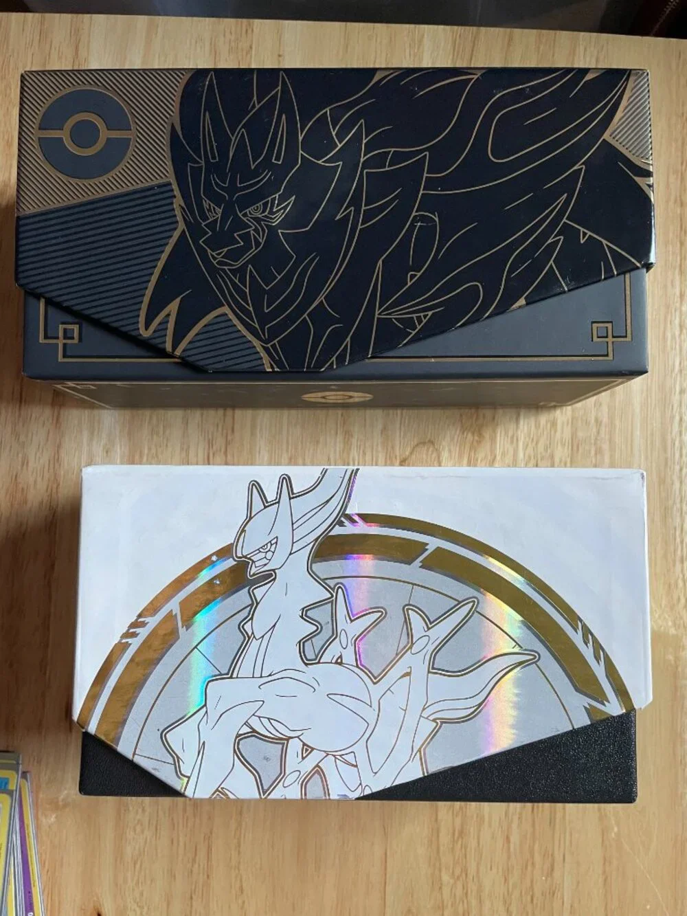 Pokémon Sword & Shield 79 Card Lot + 2 Boxes + 2 Silver Tempest Booster Packs